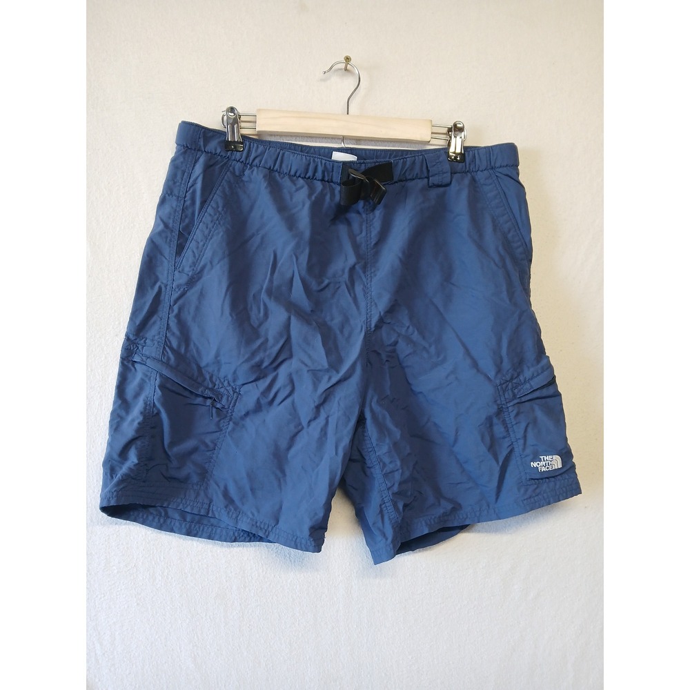 The North Face mens belted lined shorts medium gorpcore granola hiking outdoors
